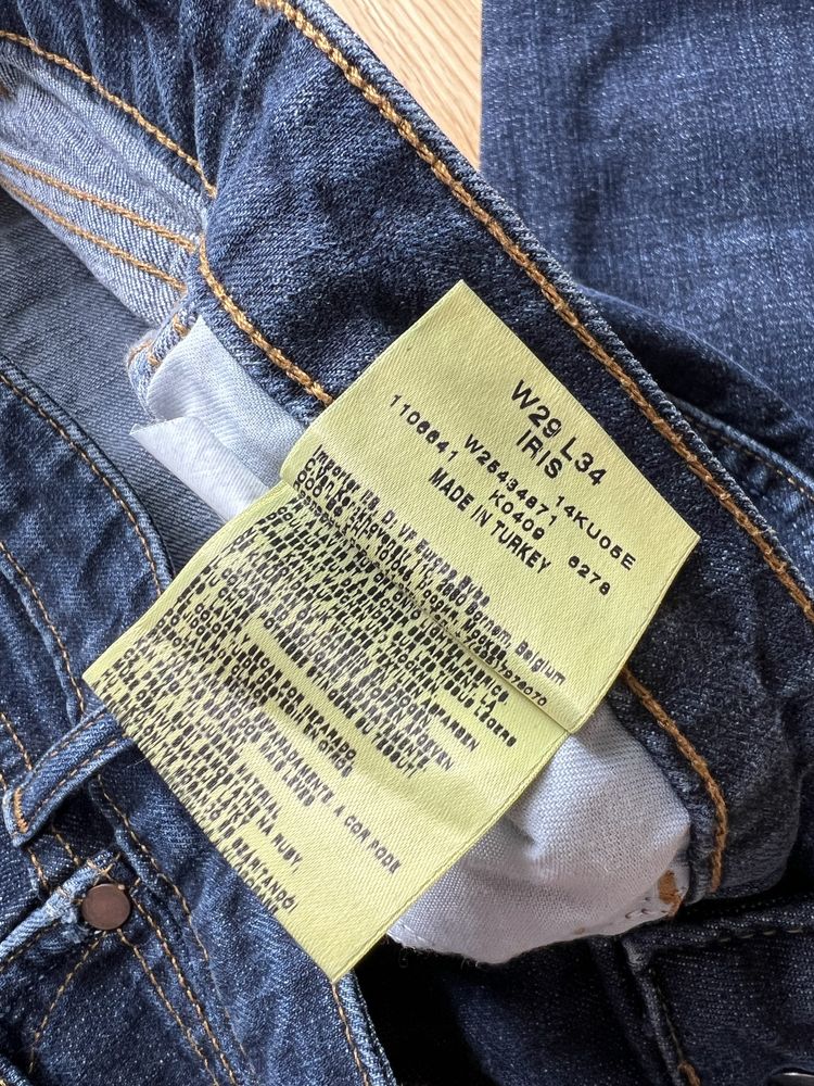 Wrangler Iris 29x 30 stan dobry