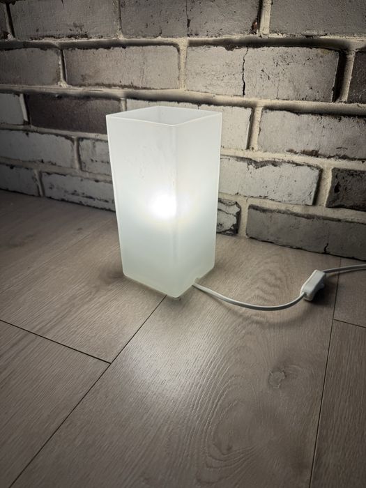 Lampka stołowa Ikea jak nowa