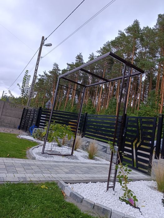 Pergola Ogrodowa Metalowa z oświetleniem LED