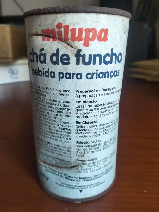 Antiga lata Milupa Chá de Funcho