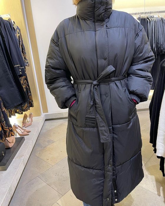 Новий довгий пуховик пальто mango