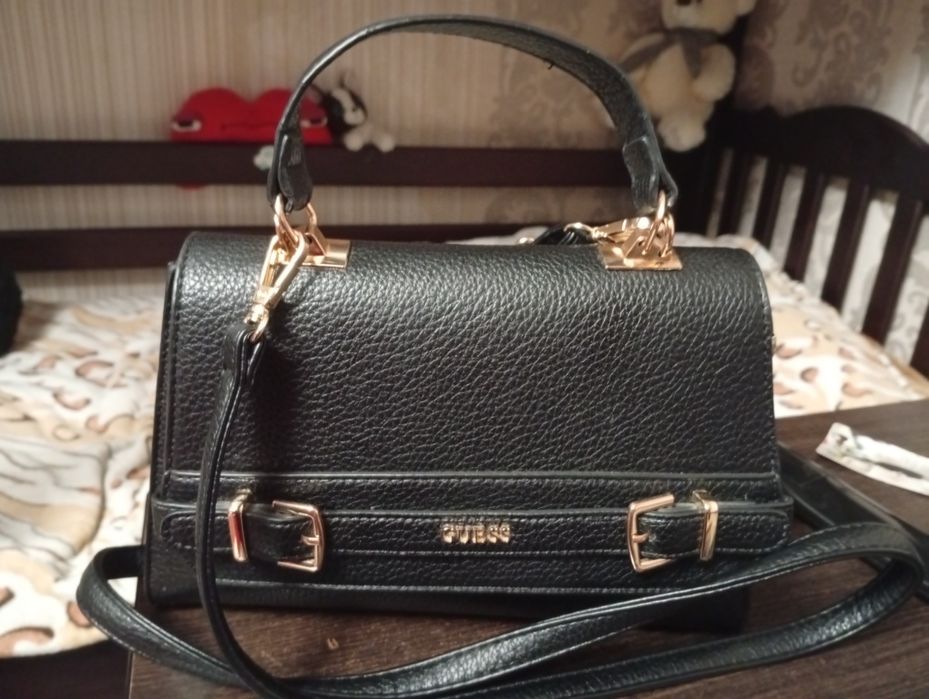 Жіноча сумка чорна