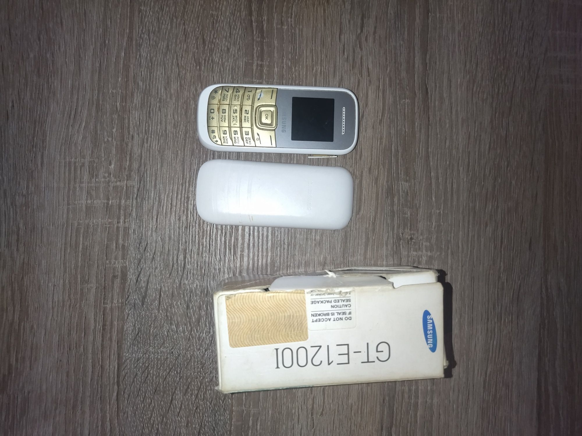 Samsung,Lenovo.Teklast.Huawei.