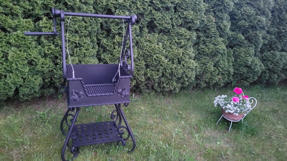 Nowy Grill ogrodowy KUTY solidny PIĘKNY GRIL OGRODOWY Palenisko wędzar