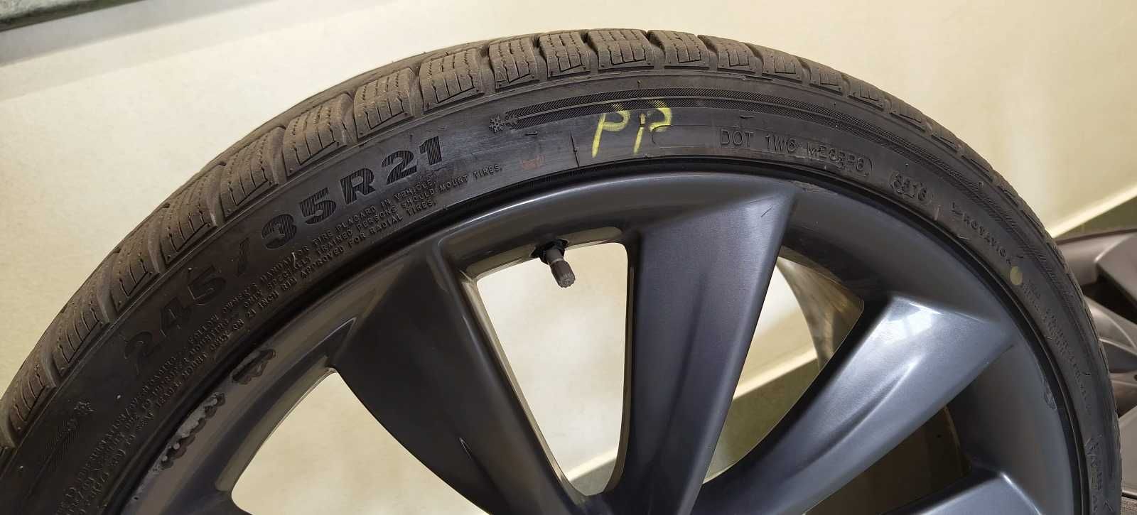 Sprzedam oryginalne alufelgi 21" do Tesli Model S z oponami zimowymi