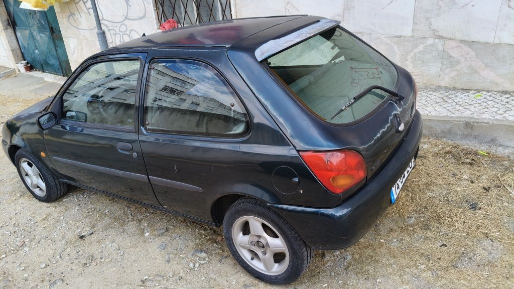 Ford fiesta sedan 98