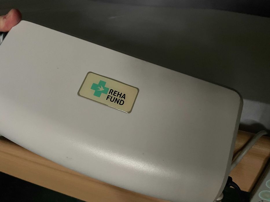 Łóżko rehabilitacyjne CAMA i materac przeciwodleżynowy BioFlote 4000