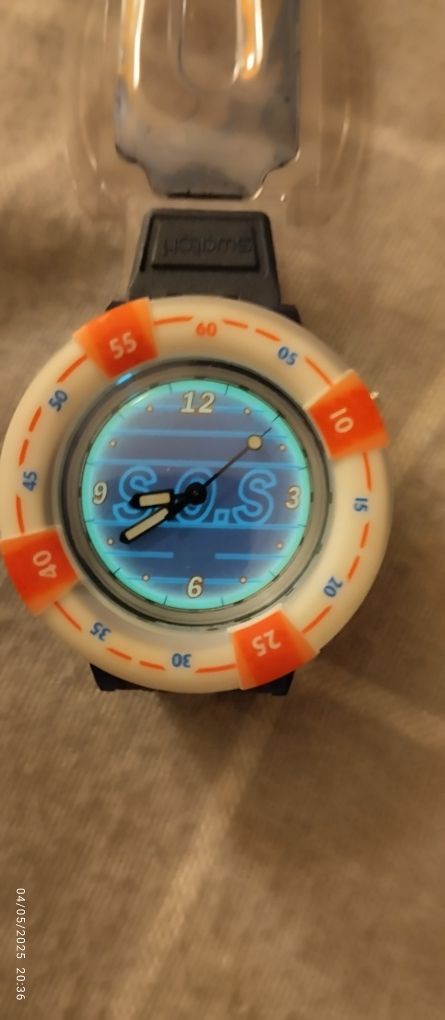 Relógio Swatch funcional