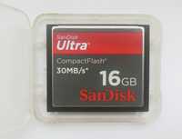 Карта памяти СF SanDisk ultra 16 Гб.