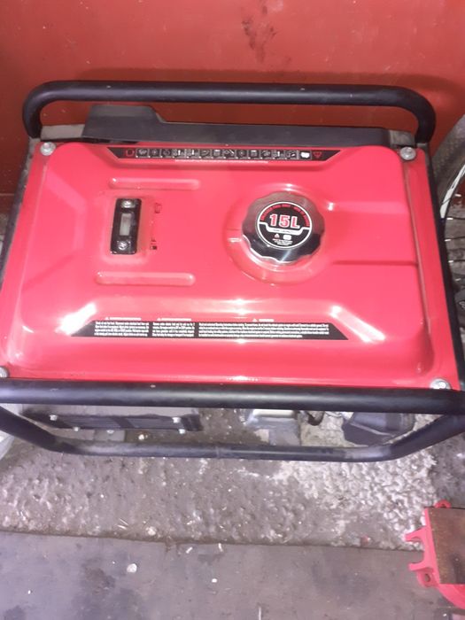 Продам генератор 3.1кВт