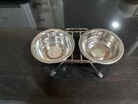 Comedouro para gatos / caes inox
