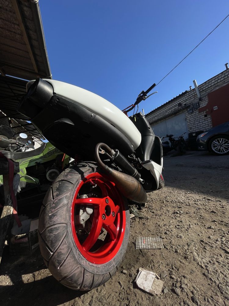 Aprilia sr50 2004 на дк