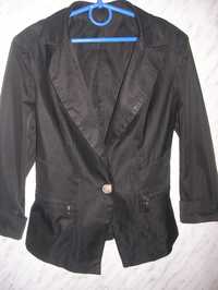 Школьная форма - пиджак черный для девочки
