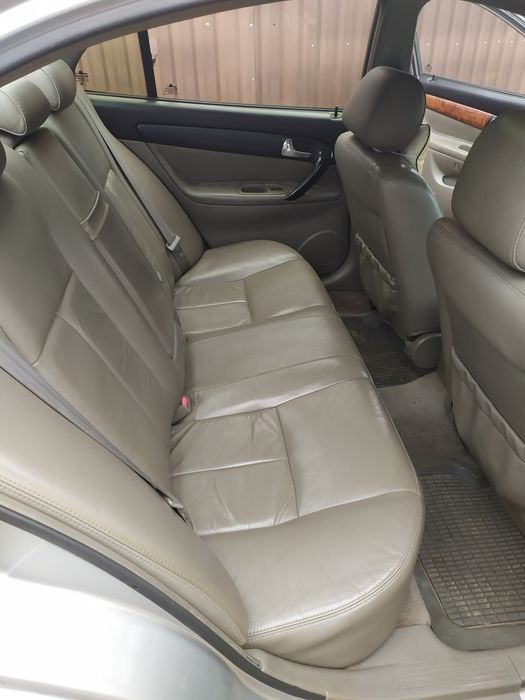 Chevrolet Evanda 2.0