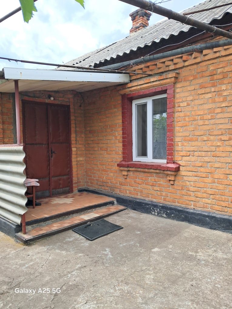 Продам будинок Район 4 школи