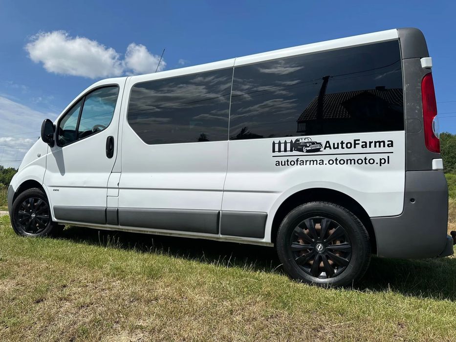 Opel Vivaro 9 OSÓB Klima Tempomat PEŁNY SERWIS