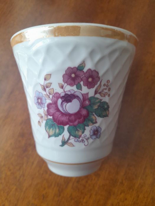 Наборы посуды из фарфора