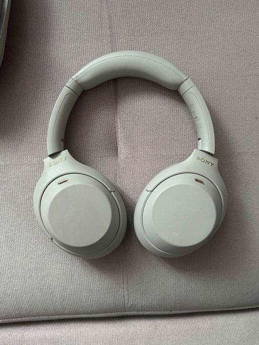 Sony WH1000XM4 mało używane