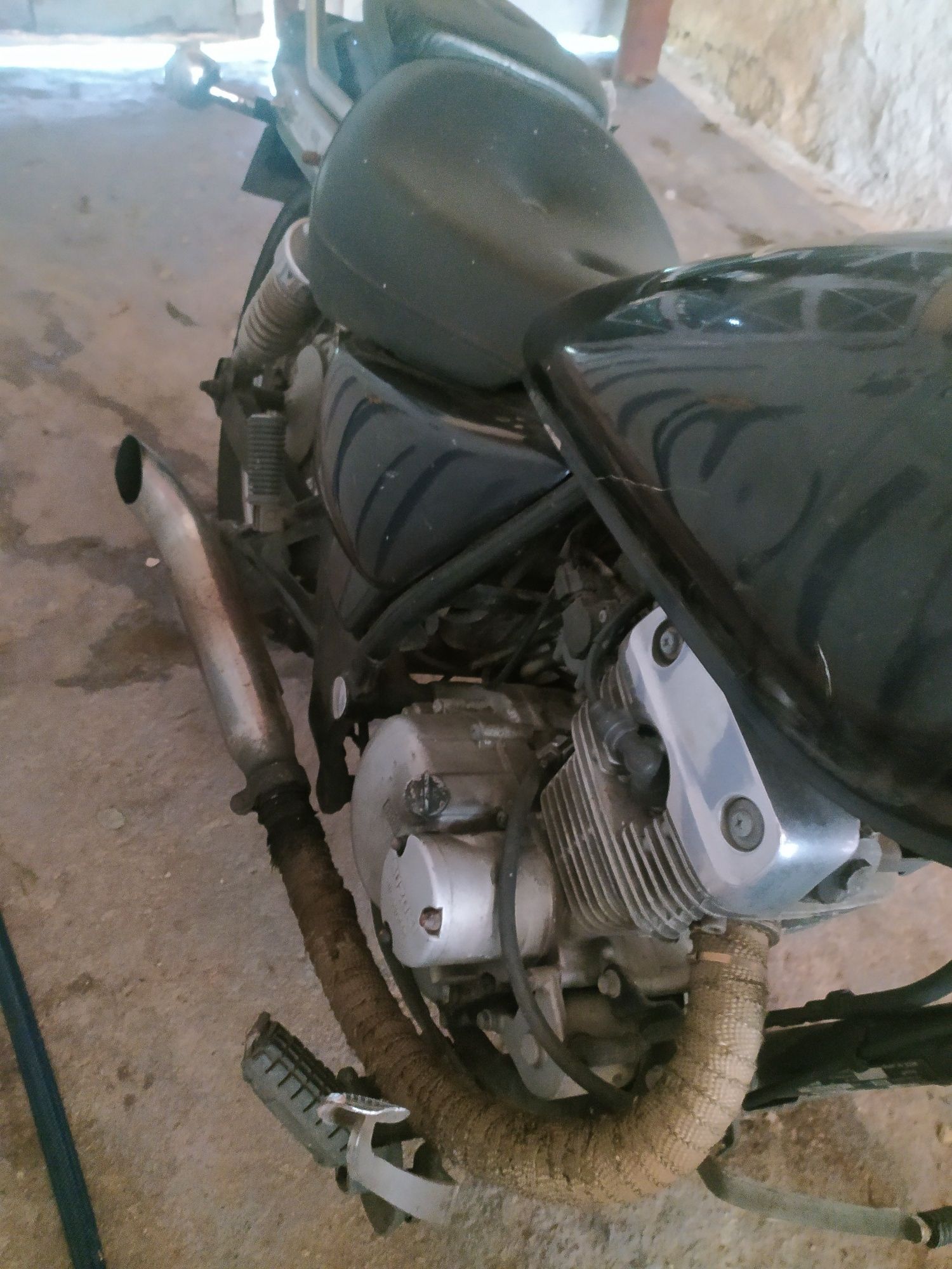 Suzuki marauder 125