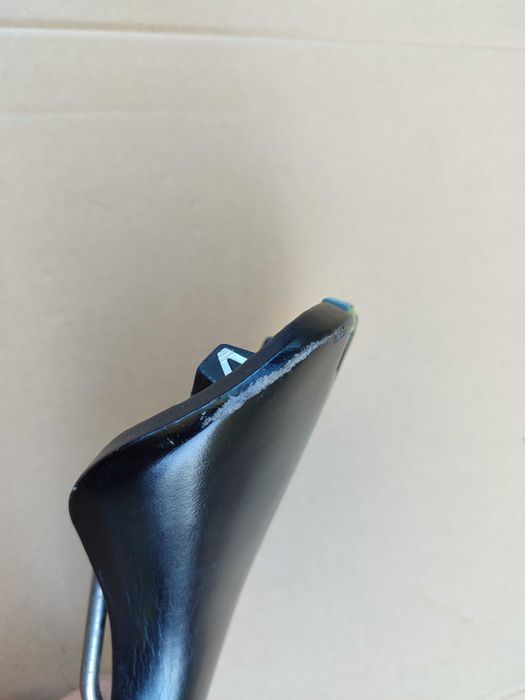 Kultowe Siodełko RetroMTB Vetta SL Titanium 220g !