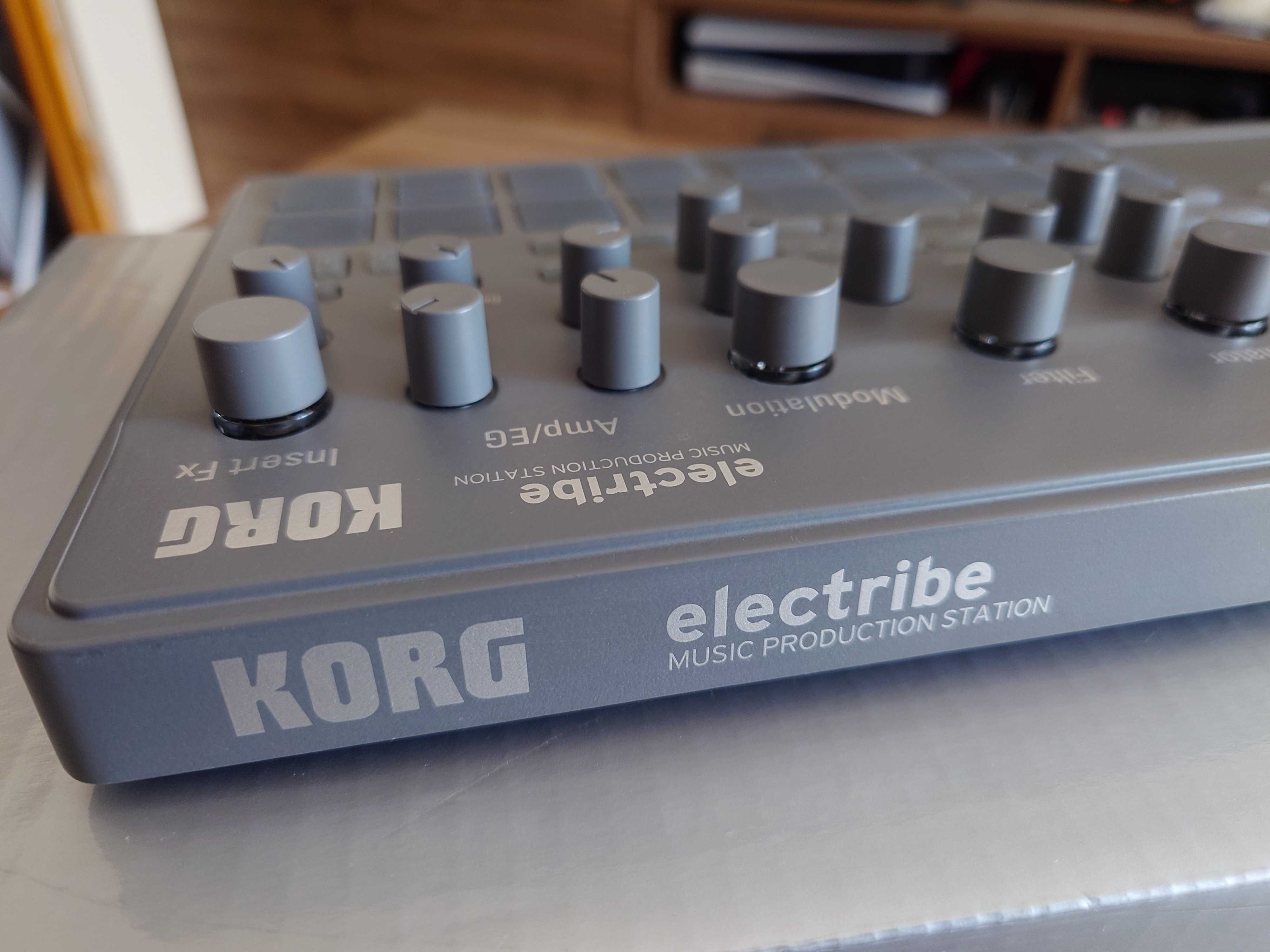 KORG Electribe 2 + decksaver gratis / stan idealny