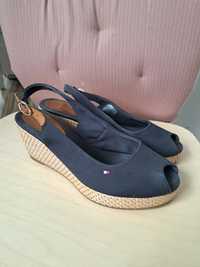 Bosaki Tommy Hilfiger 39