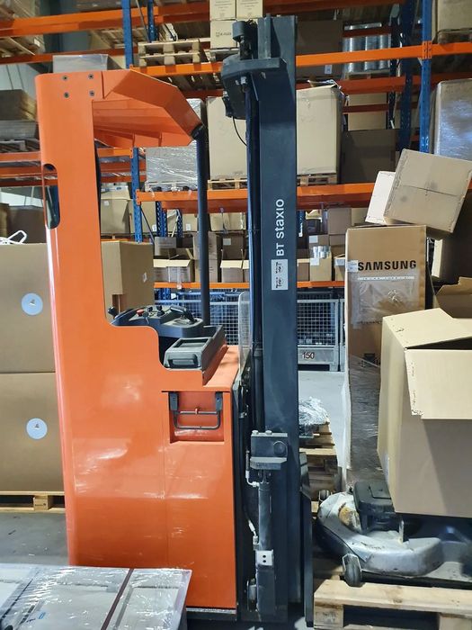 BT SSE 160  Wózek widłowy BT SSE 160 boczny elektyczny, wys. podnoszenia 5700