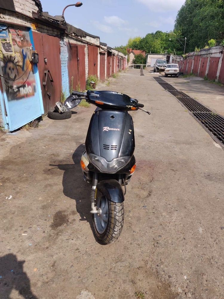 Продаж Gilera Runner