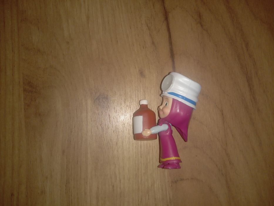 Masza i niedźwiedź figurka