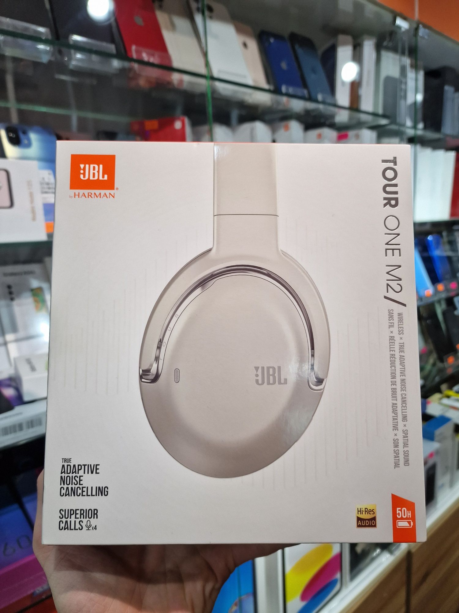 Навушники JBL TOUR ONE M2 Champagne оригінал