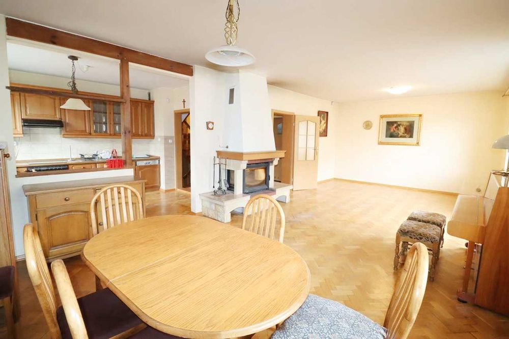 Okazja! Duży dom 180m2 do wynajęcia. Dzielnica Krzyki.