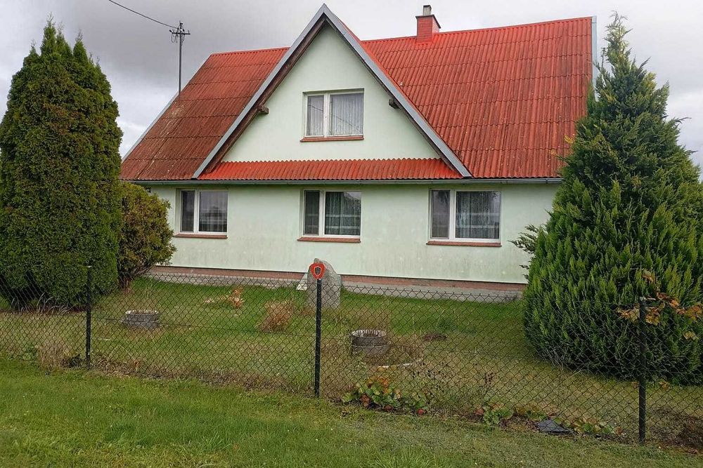 Sprzedam dom wolnostojący z dużą działką 0,43ha