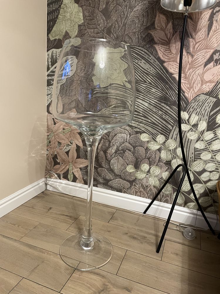 Duży kieliszek ze szkła 110 cm ozdoba do salonu restauracji pubu
