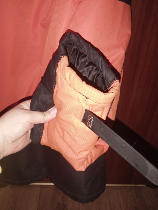 Зимова чоловіча куртка