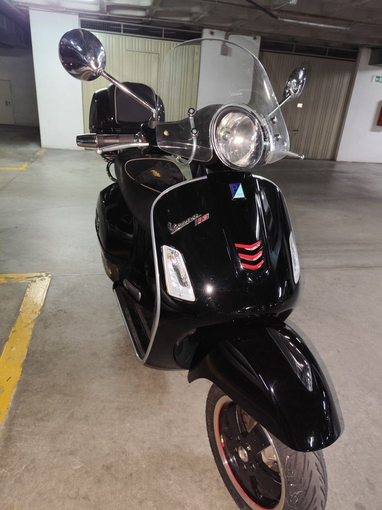 Piaggio vespa GTS 300
