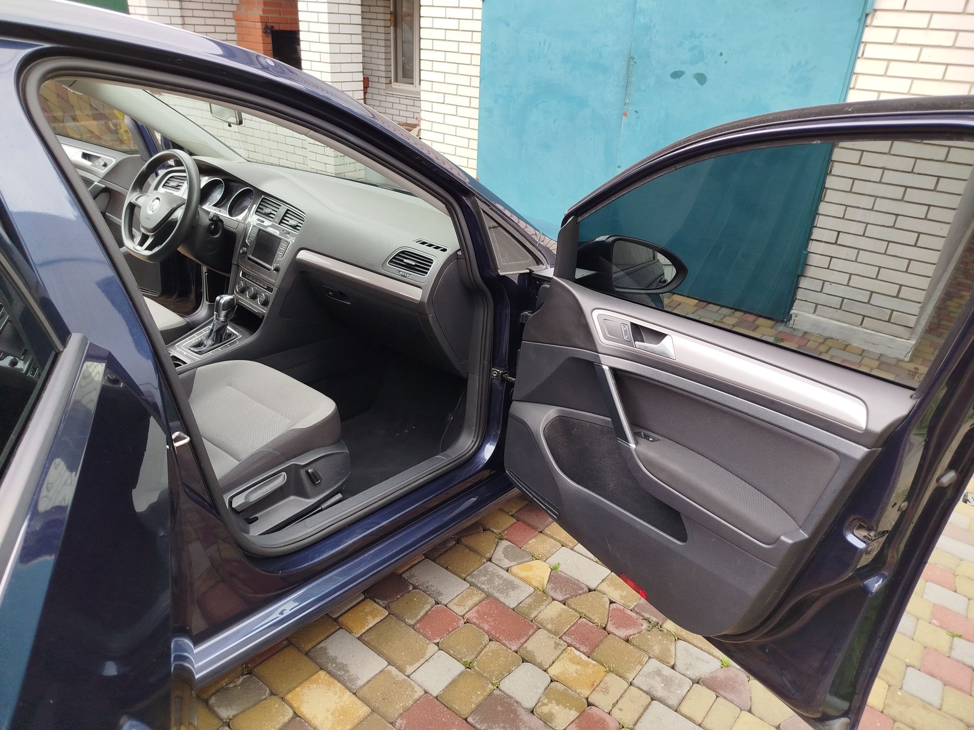 E-golf 2016 проезжает 150км