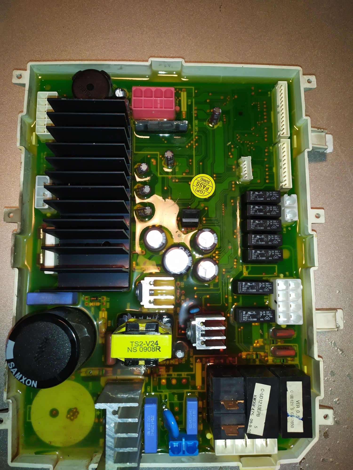 Pralko suszarka Daewoo DWC UD1213