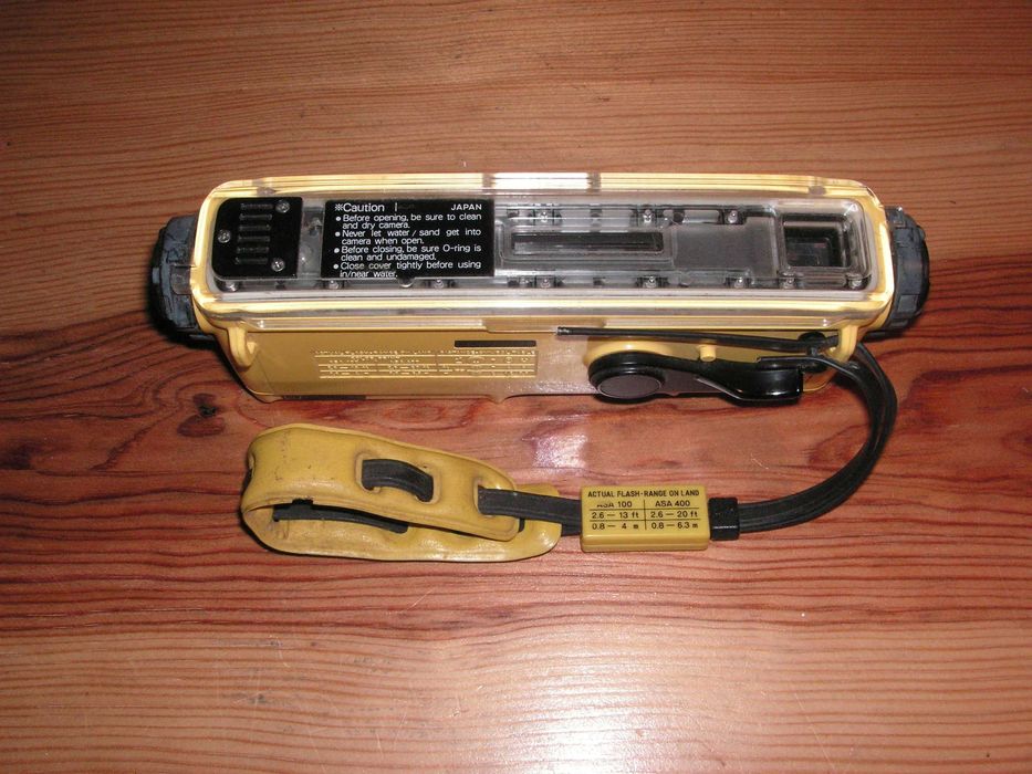 Máquina Subaquática Minolta Weathermatic - Antiga