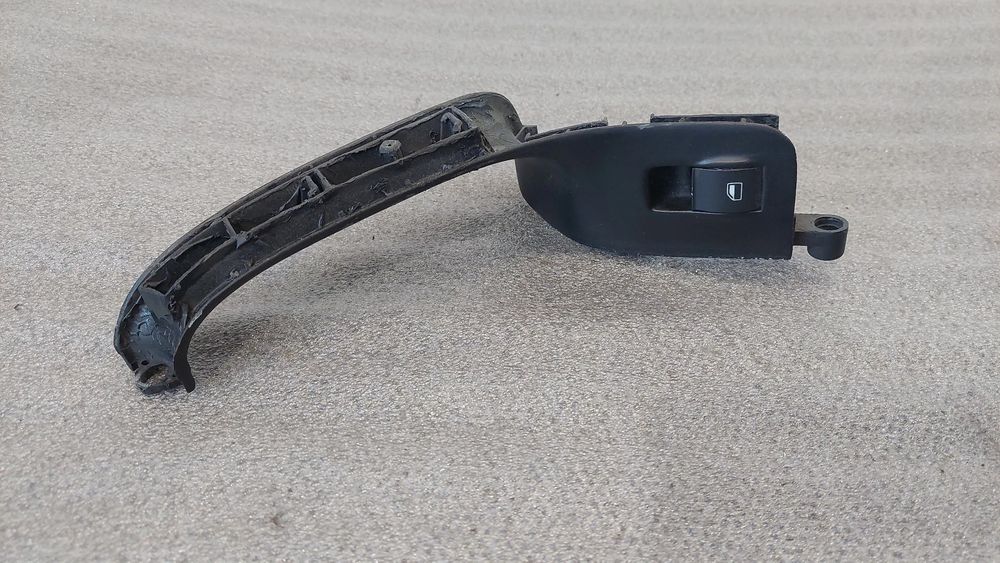 Comando / botão / interruptor vidros trás esquerdo AUDI A4 Avant (8E5,