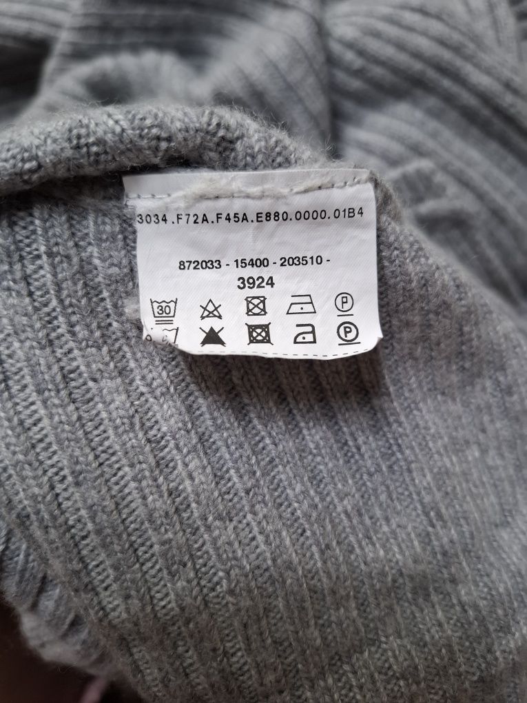Sweter asymetryczny r.S