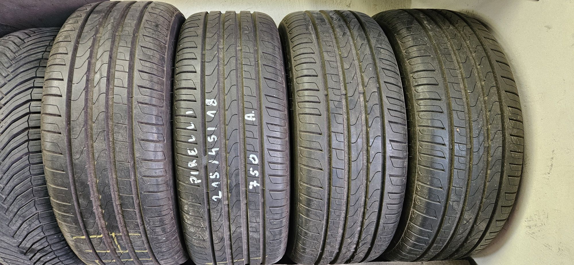 Opony letnie lato pirelli 215/45/18 2022r - montaz gratis