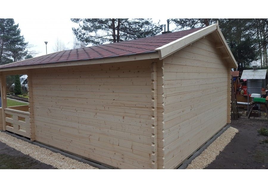 Domek drewniany letniskowy + taras z balika