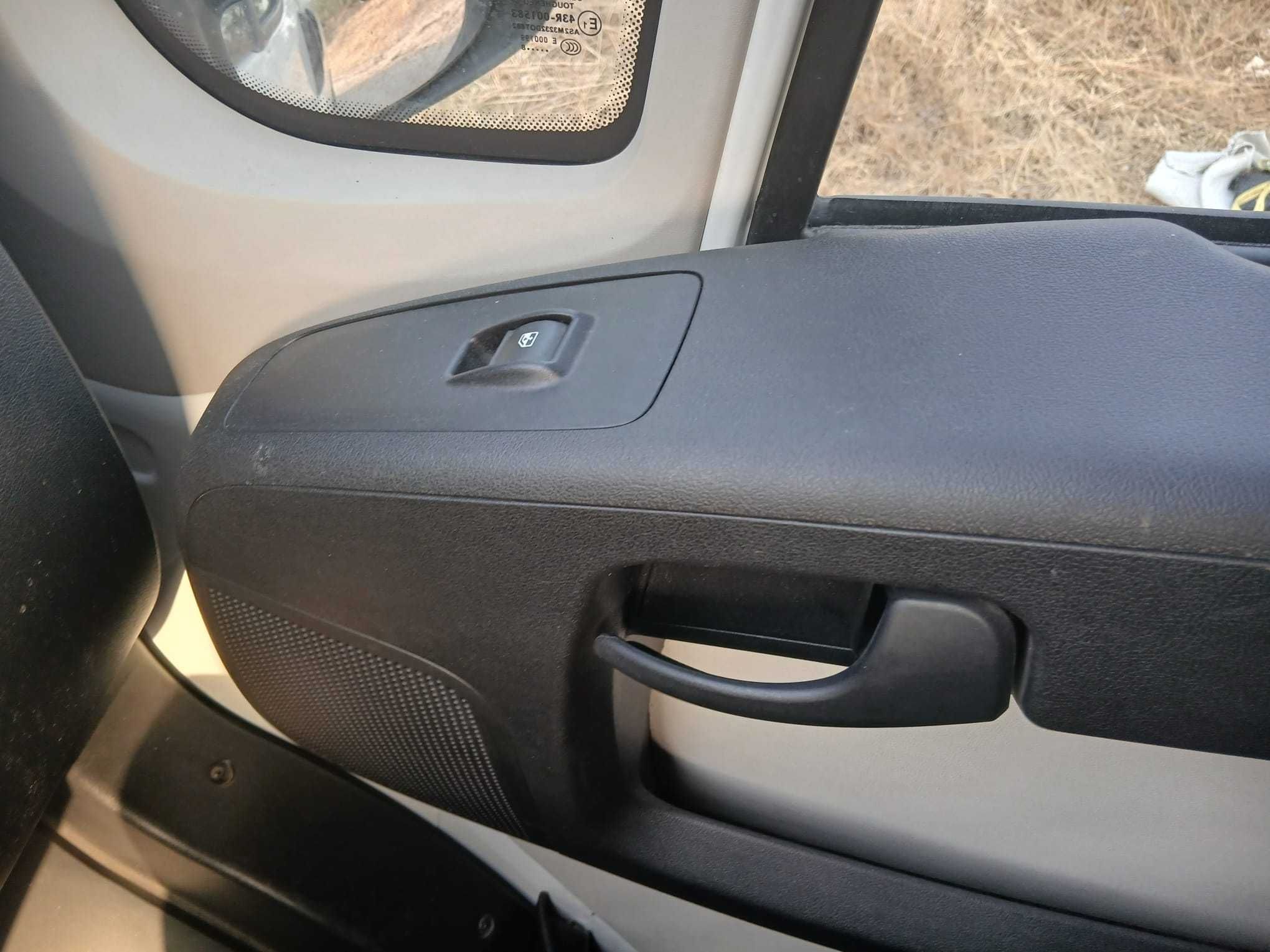 Peugeot Boxer Premium L3H2