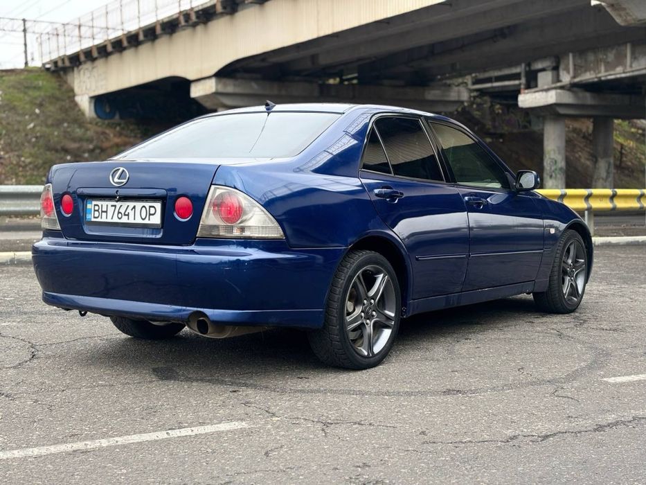 Lexus IS 200 Automatic