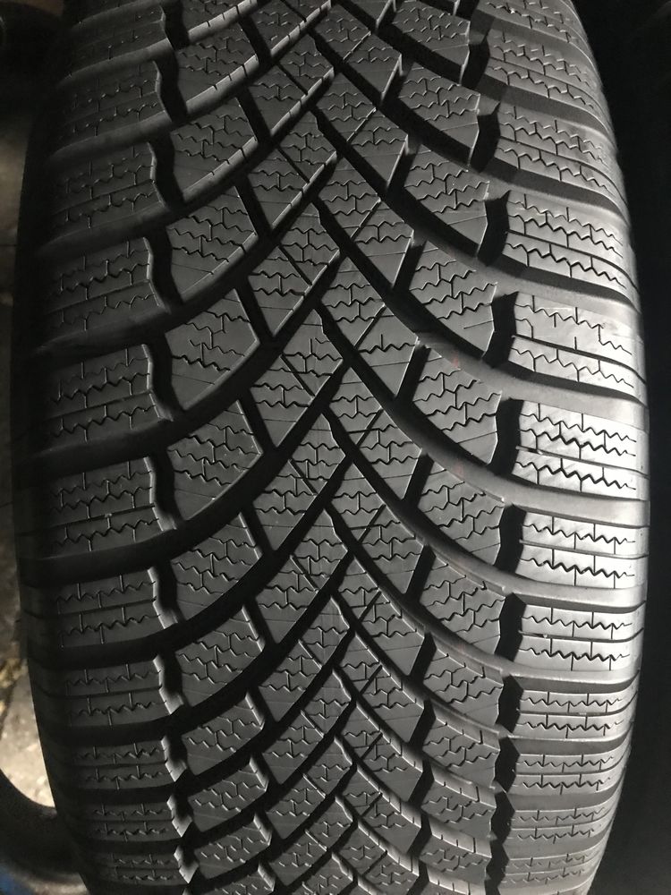 225/55/17 R17 Bridgestone Blizzak LM005 4шт зима