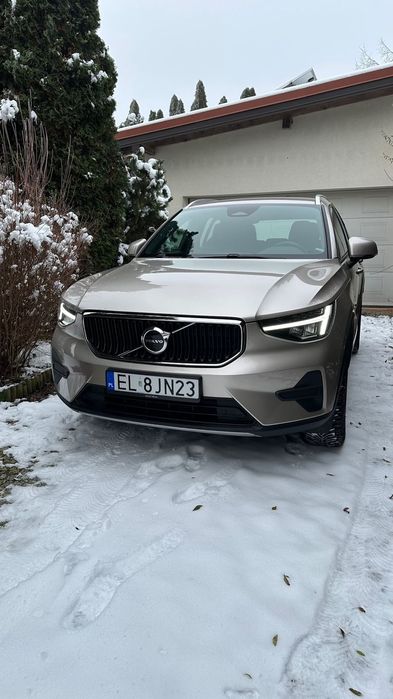 Volvo XC 40 Faktura VAT, Pierwszy właściciel, stan idealny- cesja leasingu.