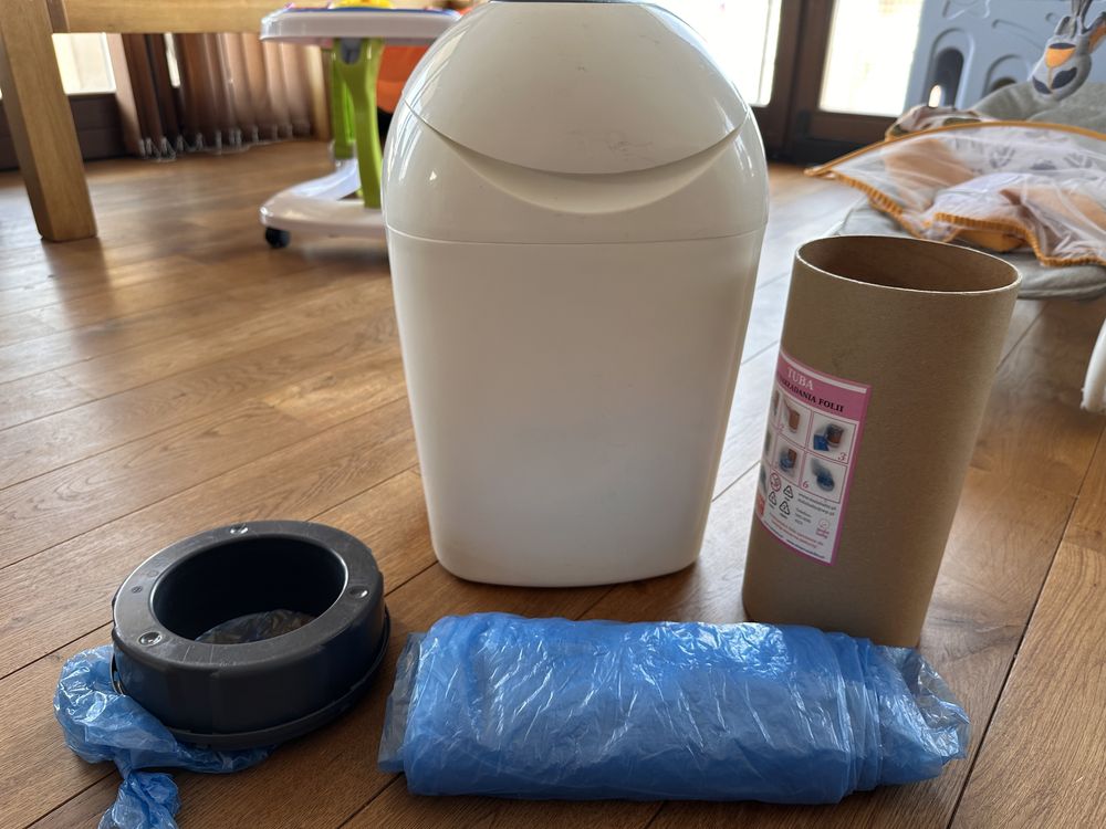 Tommee Tippee kosz na pieluchy + worki
