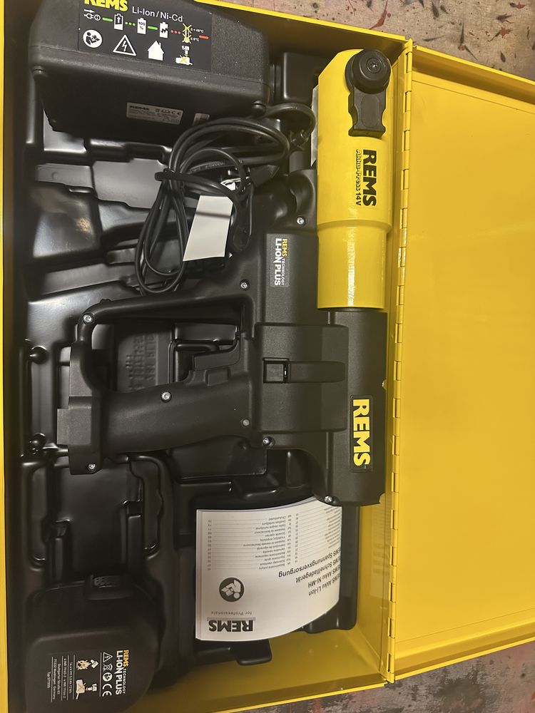 Zaciskarka rems 14v basic pro