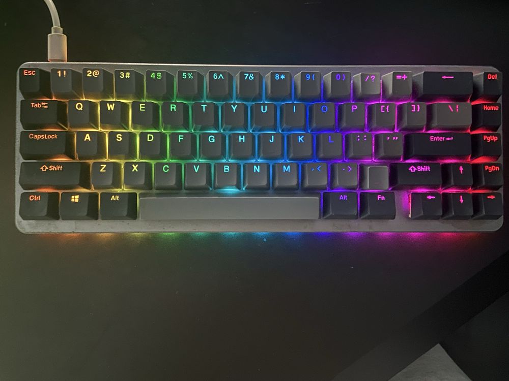 Teclado Gamer Mecanico 55% NOVO