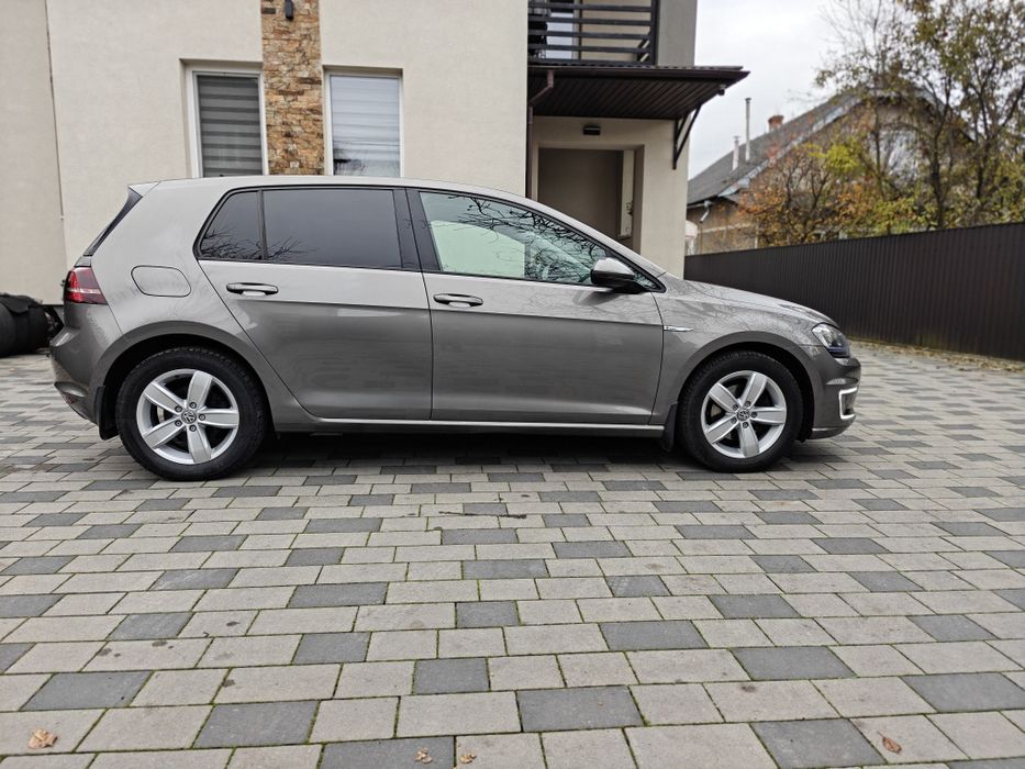 Volkswagen e-golf 24kw